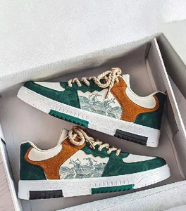 Lavasa Men Solid Sneaker