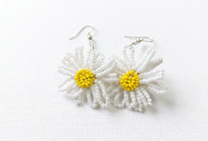 Beaded Daisy Earings