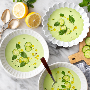 Chilled cucumber soup 
(Cucumber gazpacho)